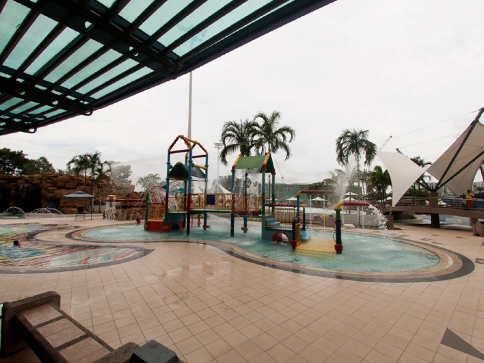 Kiddy pool and splash pad area at Jurong East Swimming Complex
